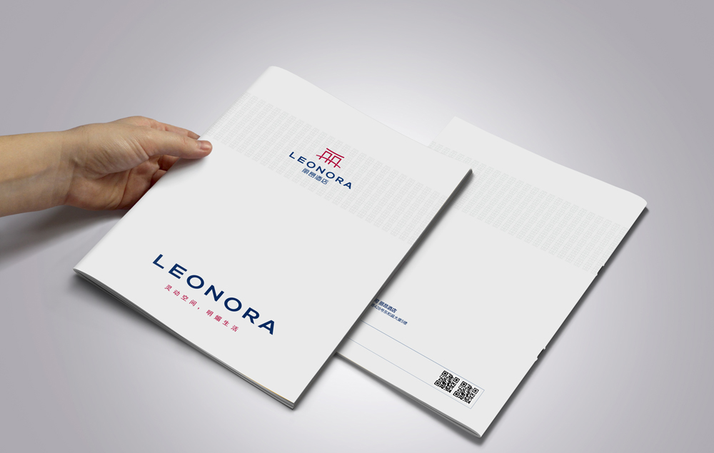 其扇葉采用四片設(shè)計(jì)