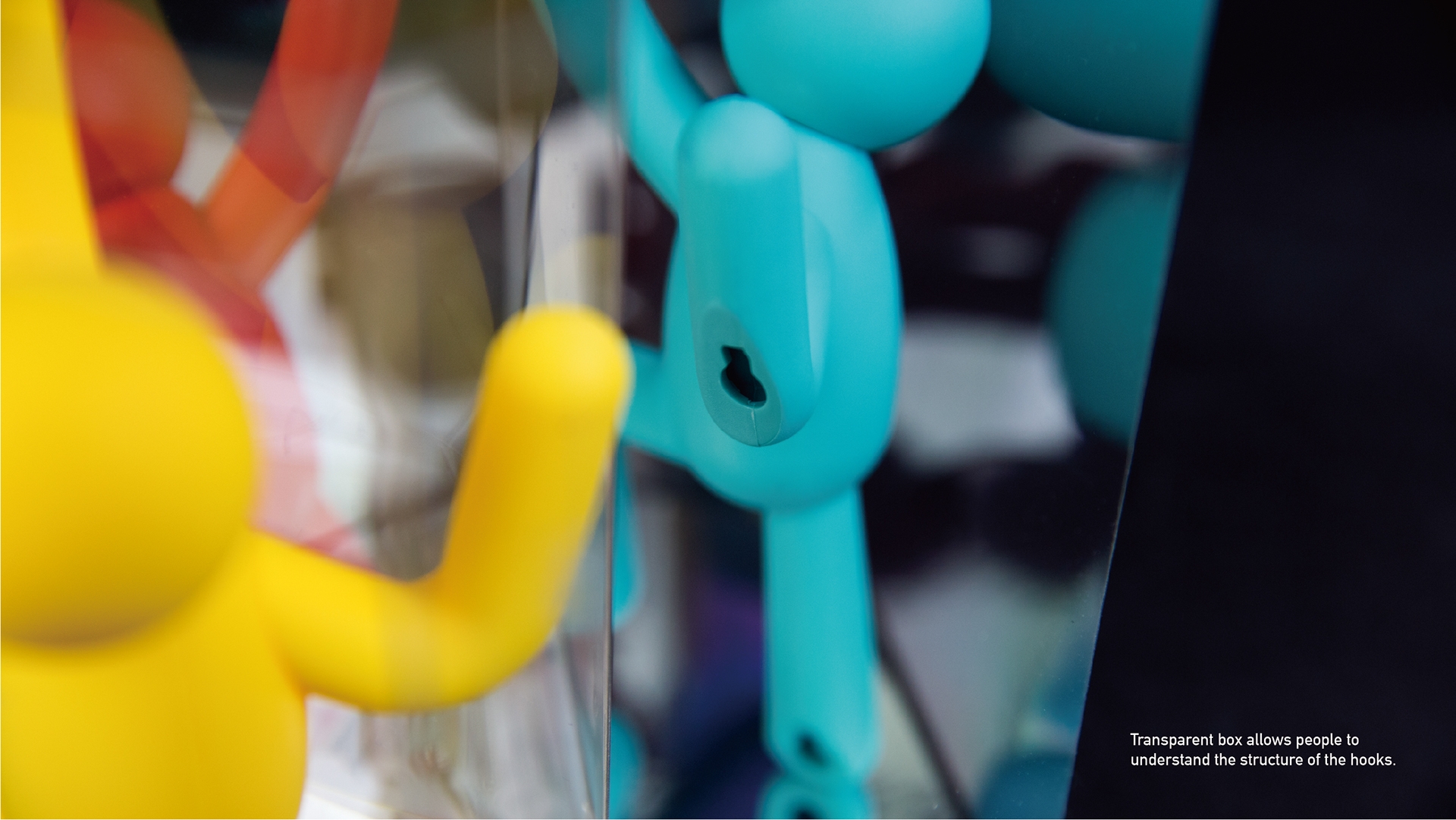 透明包裝，全方位展現產品特性，掛鉤產品包裝設計