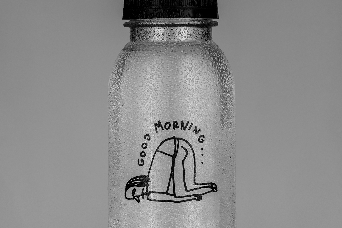 還在為喝酒頭暈而煩惱嗎？全新醒酒飲料產品及其品牌包裝設計。