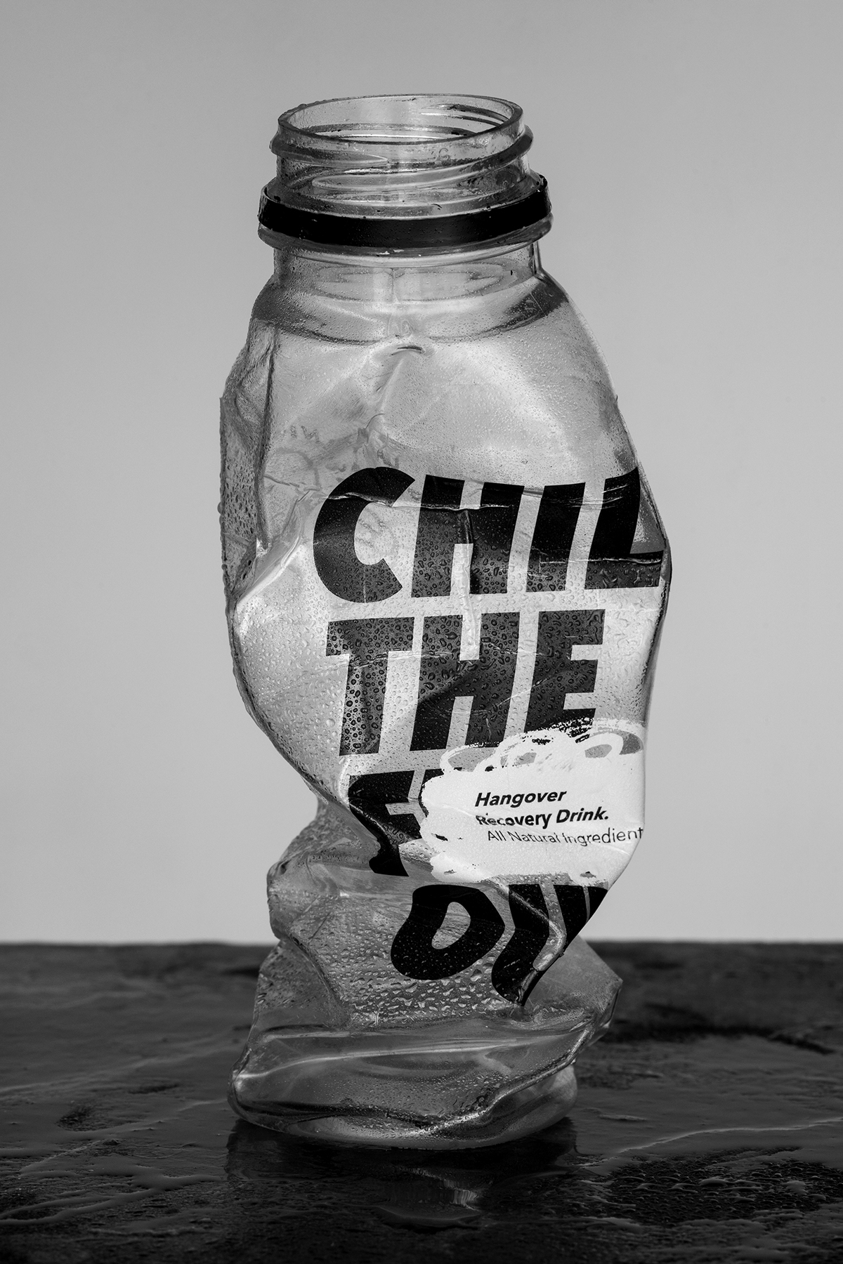 還在為喝酒頭暈而煩惱嗎？全新醒酒飲料產品及其品牌包裝設計。